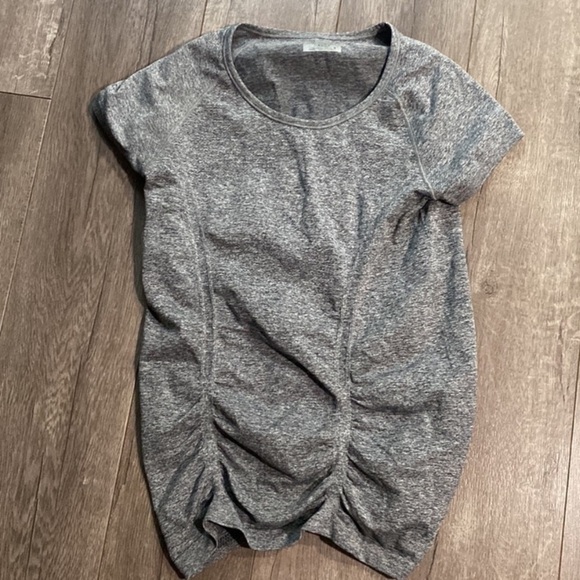 Athleta Fastest Track Tee Shirt Heathered Gray M - Picture 2 of 4